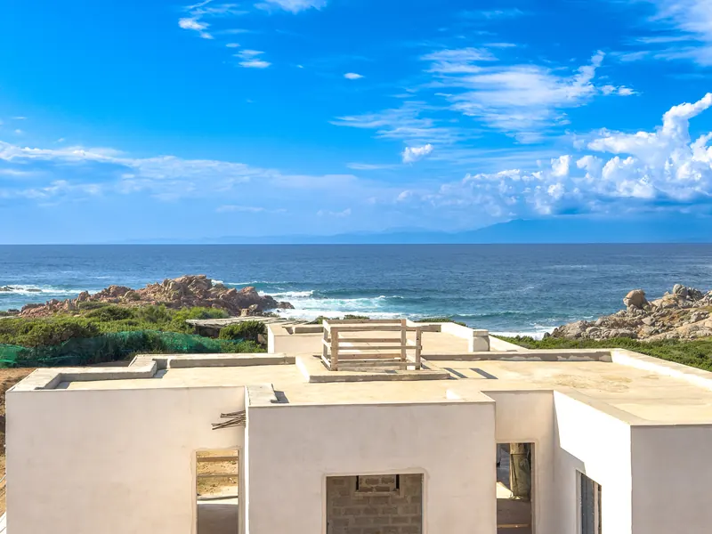 Villa Scarlet